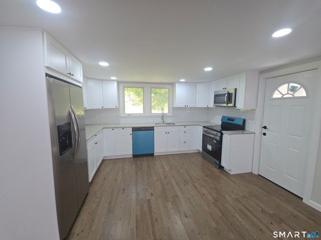 14 Parker Road, Marlborough, CT 06447