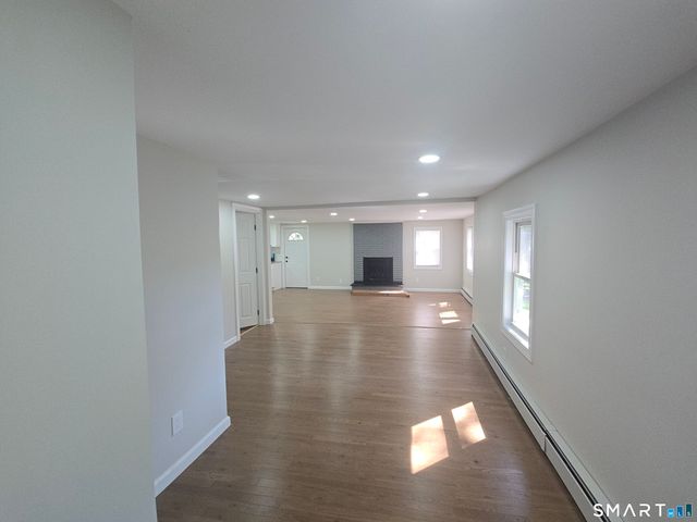 14 Parker Road, Marlborough, CT 06447