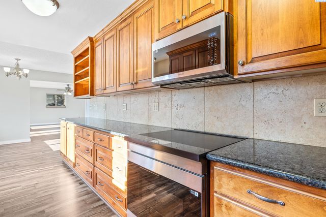 1983 Greenbrook Blvd, Richland, WA 99352