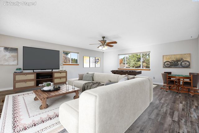 1983 Greenbrook Blvd, Richland, WA 99352