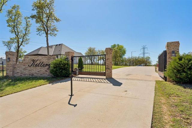 16114 Vernon Circle, Newalla, OK 74857