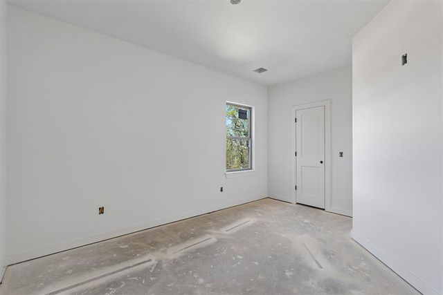 16114 Vernon Circle, Newalla, OK 74857