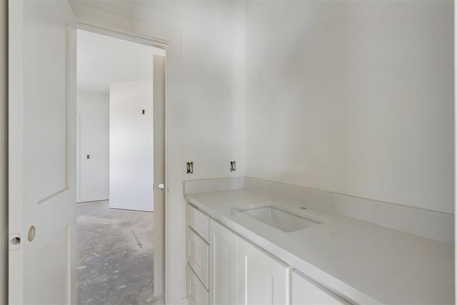 16114 Vernon Circle, Newalla, OK 74857
