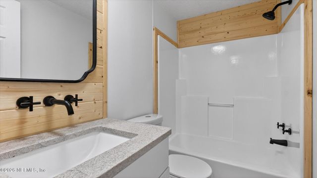 2313 DAISY Street, Middleburg, FL 32068