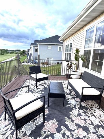 6551 Wolf Hollow Road, Windsor, WI 53598