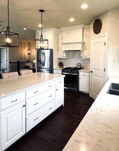 6551 Wolf Hollow Road, Windsor, WI 53598