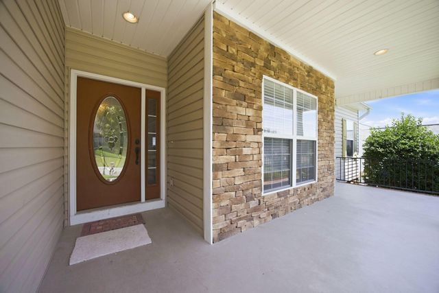 178 Kailors Cove Circle, Ringgold, GA 30736
