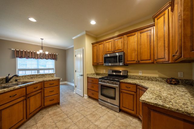 178 Kailors Cove Circle, Ringgold, GA 30736