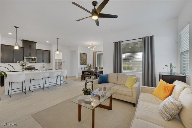 689 Webber Park Street, Henderson, NV 89011