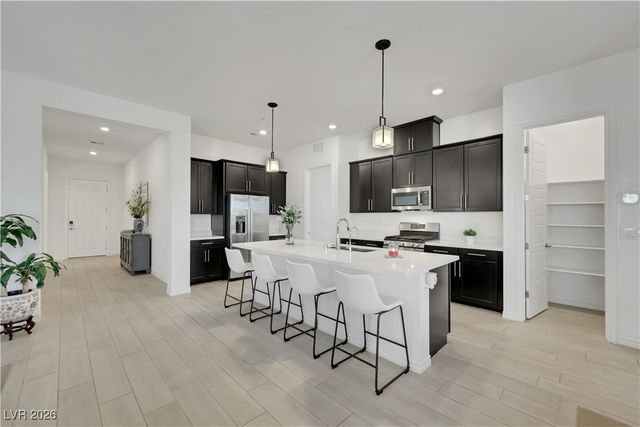 689 Webber Park Street, Henderson, NV 89011