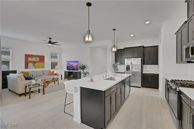 689 Webber Park Street, Henderson, NV 89011