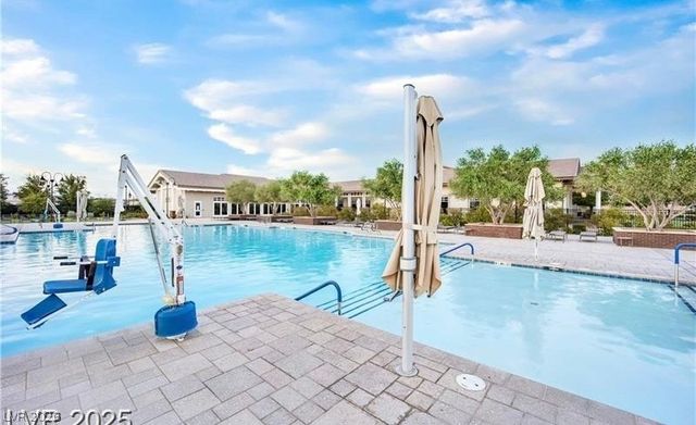 689 Webber Park Street, Henderson, NV 89011