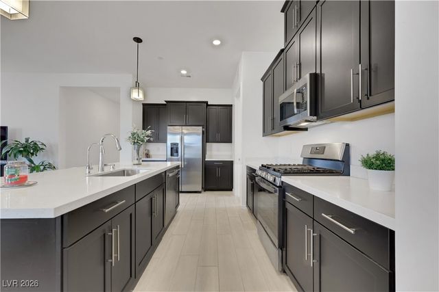 689 Webber Park Street, Henderson, NV 89011