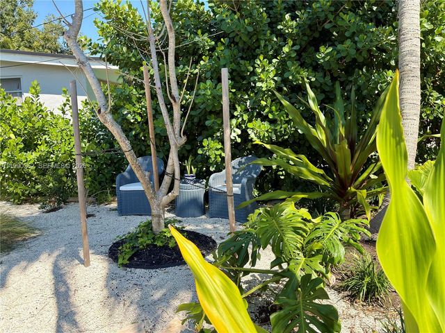 6561 SW 34th St, Miami, FL 33155