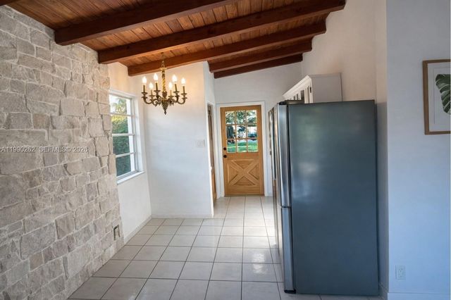 6561 SW 34th St, Miami, FL 33155