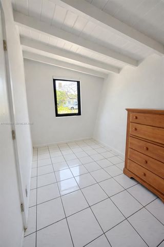 6561 SW 34th St, Miami, FL 33155