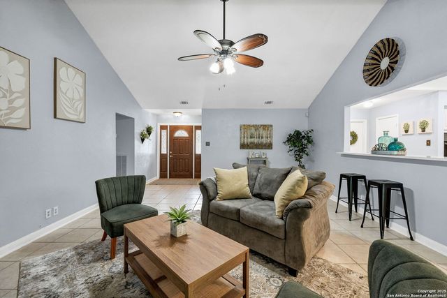 7923 Creek Trail, San Antonio, TX 78254