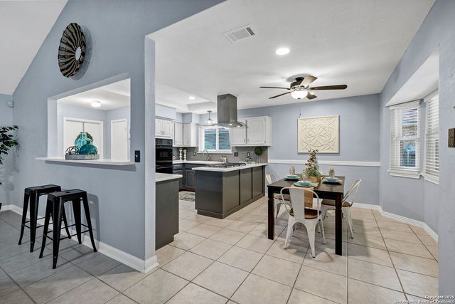 7923 Creek Trail, San Antonio, TX 78254