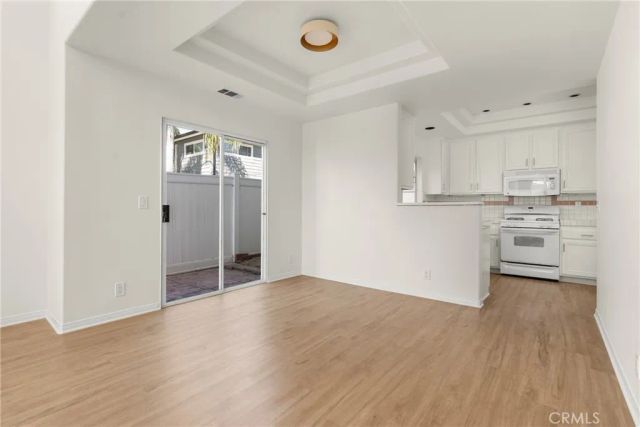 2680 Orange J, Costa Mesa, CA 92627