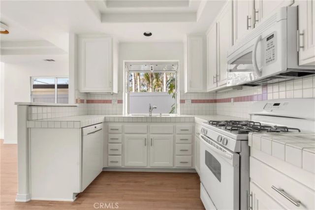 2680 Orange J, Costa Mesa, CA 92627