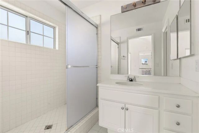 2680 Orange J, Costa Mesa, CA 92627