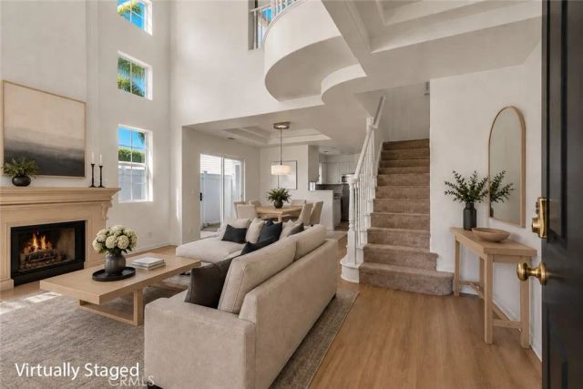 2680 Orange J, Costa Mesa, CA 92627