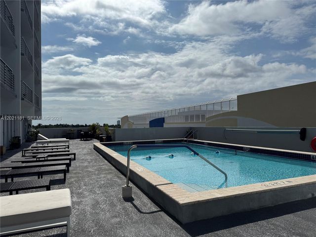 1720 Harrison Street 5A, Hollywood, FL 33020