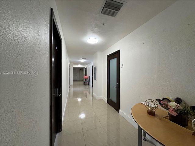 1720 Harrison Street 5A, Hollywood, FL 33020