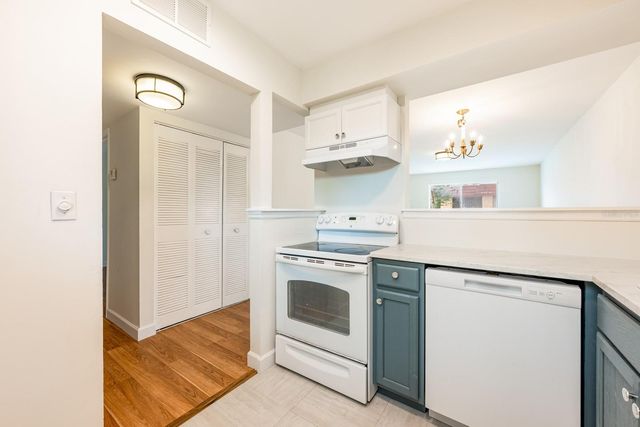 2860 N POWERS DRIVE 134, Orlando, FL 32818