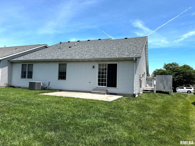 7023 Piper Glen Drive, Springfield, IL 62711