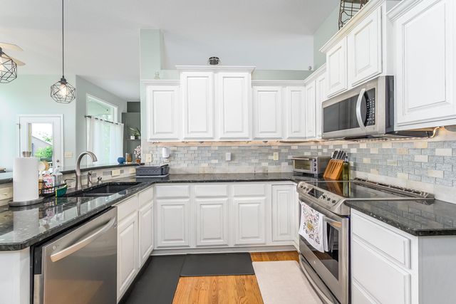704 W Point Court, Andover, KS 67002