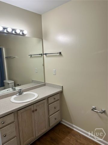 2206 S Lumpkin Street, Athens, GA 30606