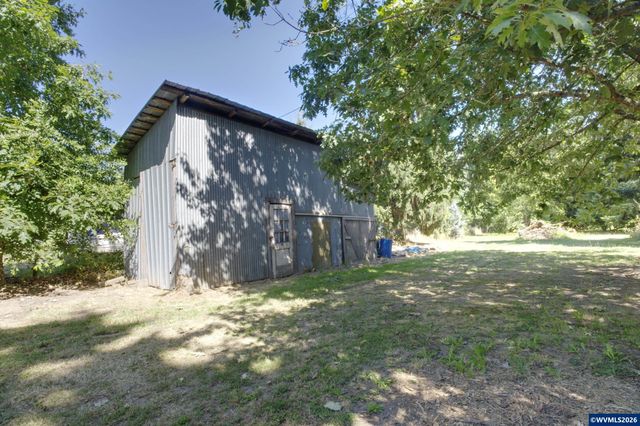 4545 Hazelgreen Rd, Salem, OR 97305