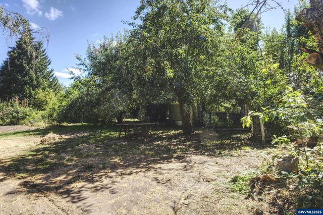 4545 Hazelgreen Rd, Salem, OR 97305