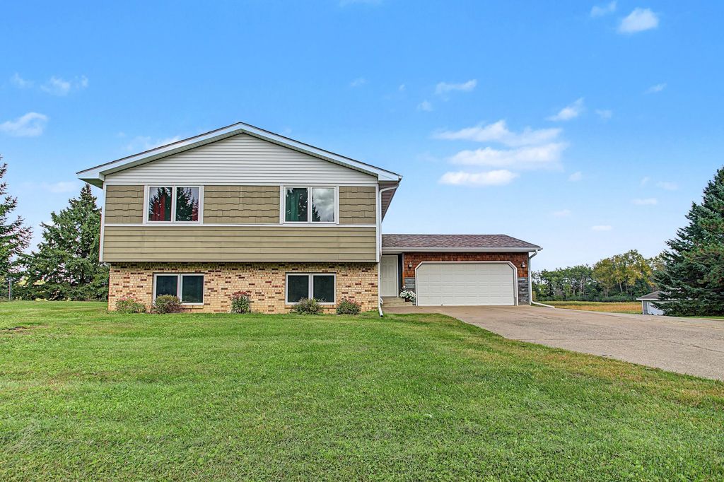 11409 Manning Trail N, Stillwater, MN 55082 — photo 2