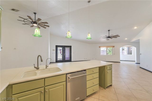 3195 Heyer Street, Logandale, NV 89021