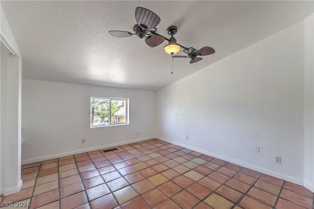 3195 Heyer Street, Logandale, NV 89021