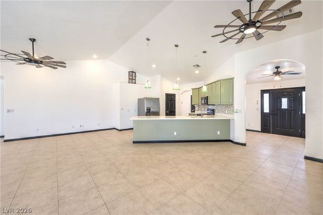 3195 Heyer Street, Logandale, NV 89021