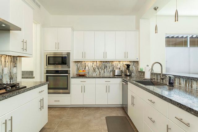 67413 Lakota Court, Cathedral City, CA 92234