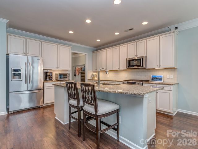 1726 Royal Gorge Avenue, Charlotte, NC 28210