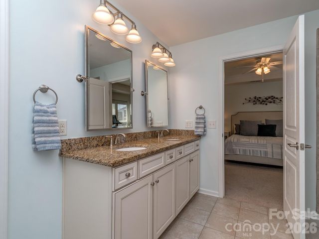1726 Royal Gorge Avenue, Charlotte, NC 28210