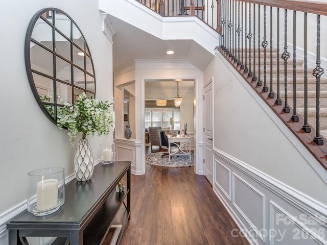 1726 Royal Gorge Avenue, Charlotte, NC 28210