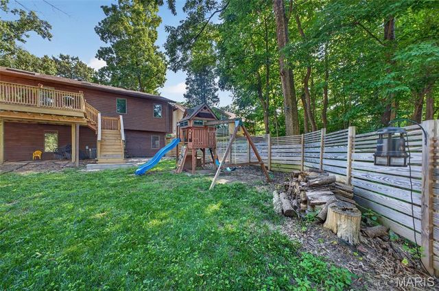 854 Meadowview Lane, Columbia, IL 62236