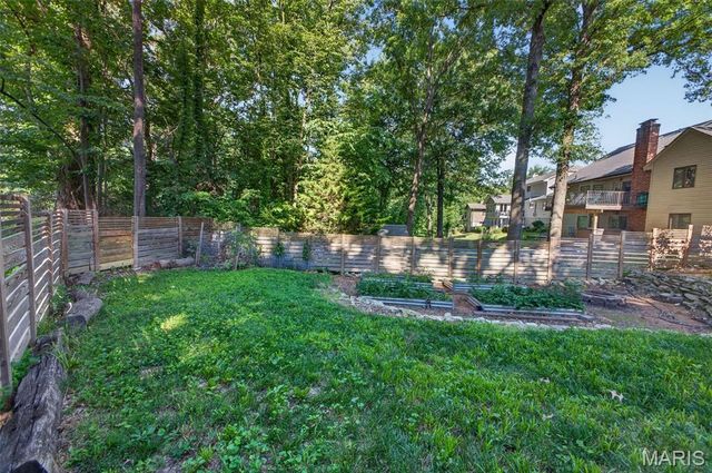 854 Meadowview Lane, Columbia, IL 62236