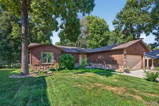 854 Meadowview Lane, Columbia, IL 62236