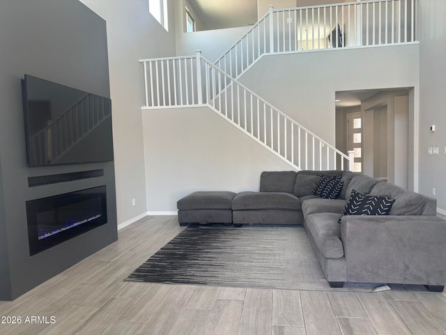 7228 W QUAIL TRACK Drive, Peoria, AZ 85383