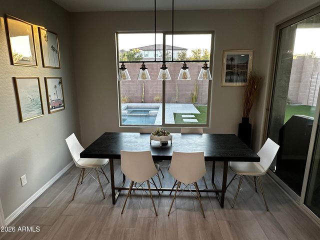 7228 W QUAIL TRACK Drive, Peoria, AZ 85383