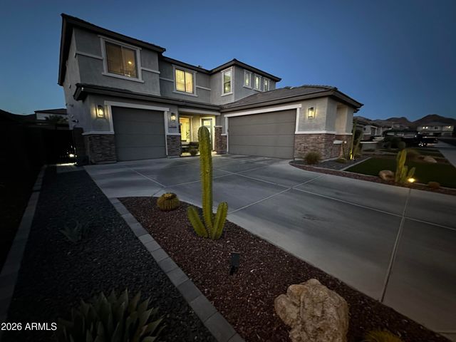 7228 W QUAIL TRACK Drive, Peoria, AZ 85383
