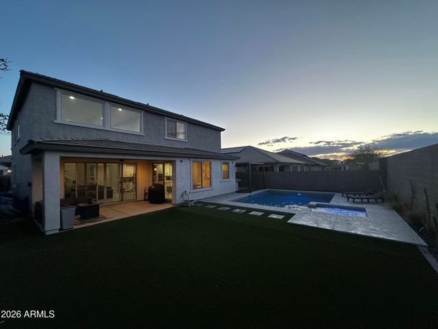 7228 W QUAIL TRACK Drive, Peoria, AZ 85383