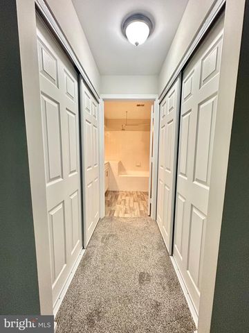 6105 WIGMORE LN #F, Alexandria, VA 22315